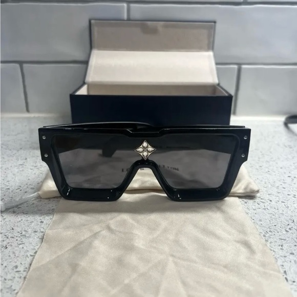 Louis Vuitton Cyclone sunglasses unisex - Picture 3 of 9